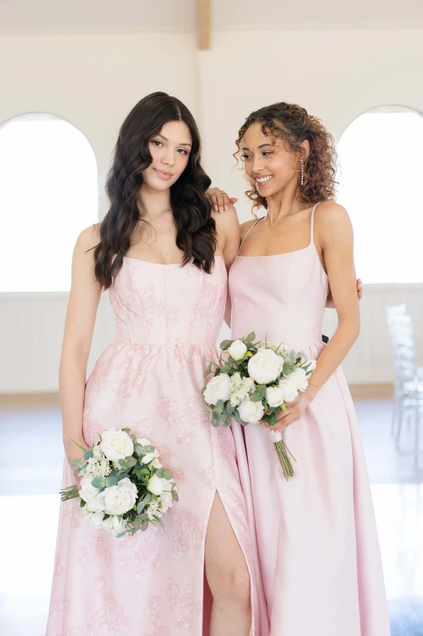 Something Borrowed Blooms floral rental